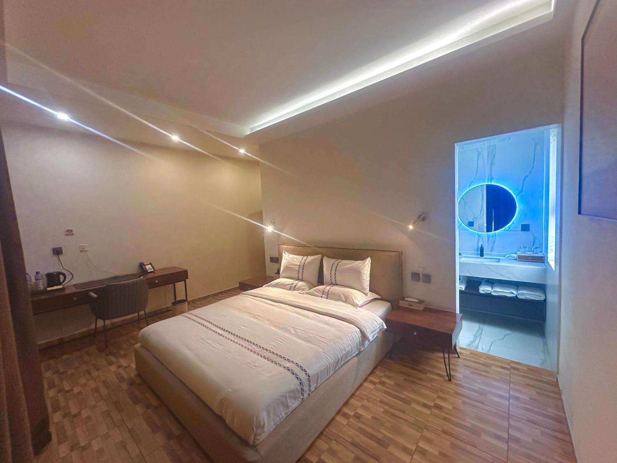 H&H Hotel キンシャサ エクステリア 写真