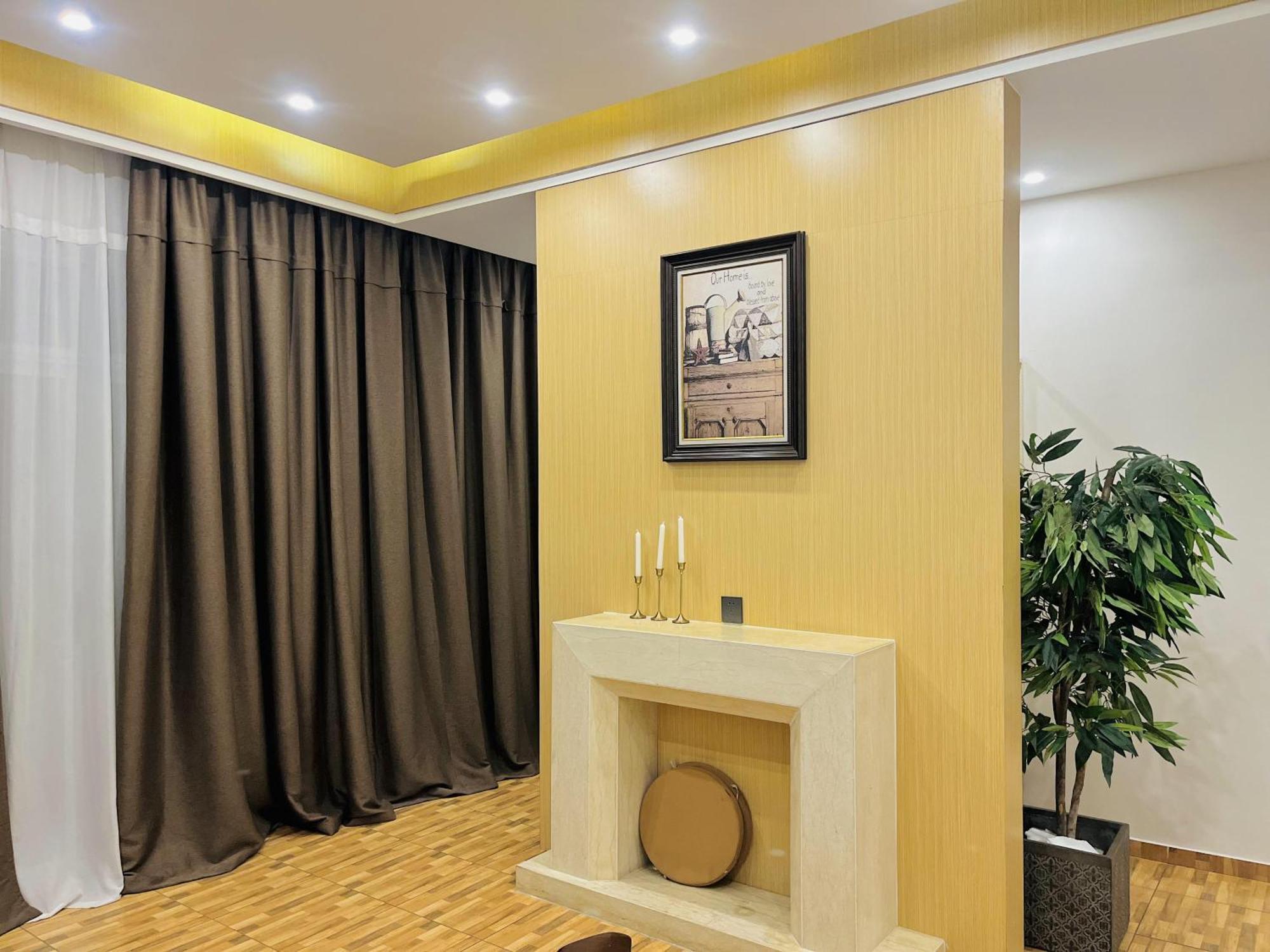 H&H Hotel キンシャサ エクステリア 写真