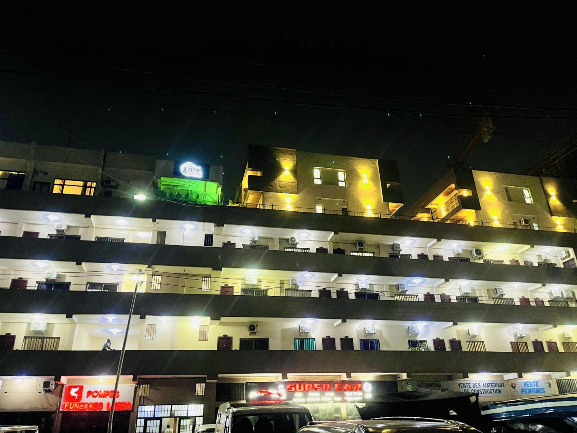 H&H Hotel キンシャサ エクステリア 写真